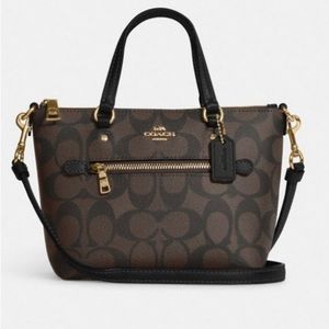 Coach Mini Gallery Crossbody In Signature Canvas NWT